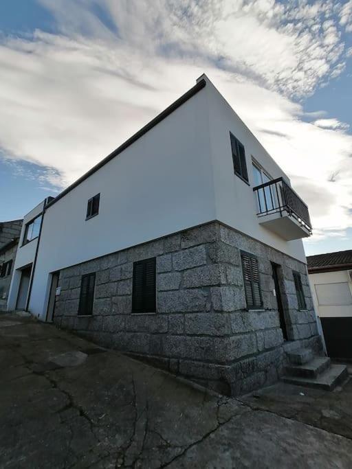 Casa Creixo - Moradia Completa T2 Daire Guimarães Dış mekan fotoğraf